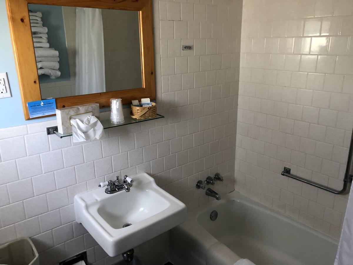 ميناء دينيس Doryman Motel المظهر الخارجي الصورة